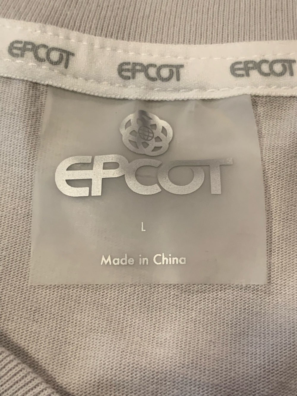 Disney parks Epcot Center Logo Shirt Women's Gray Buttons NWT - Picture 11 of 11
